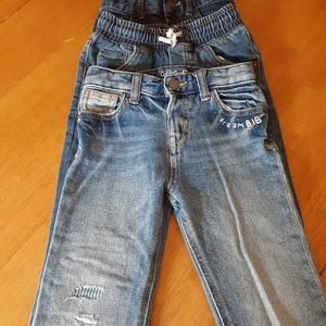 Size 3t Jean's.  3 pairs